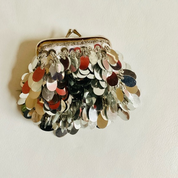 Y2K Boutique Metallic Silver Sequins pailettes and beads Coin Purse - Picture 5 of 6